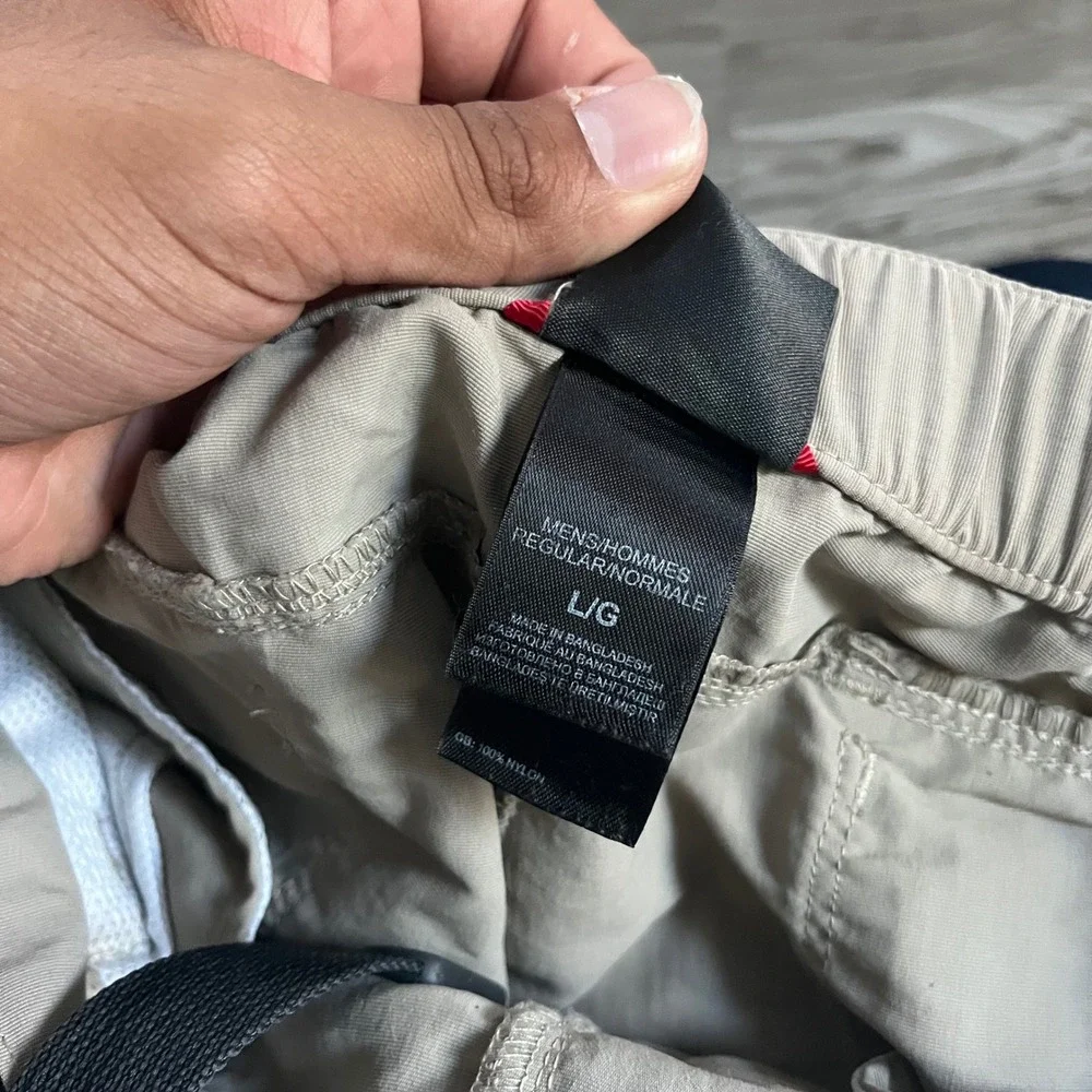 The North Face Mens Convertible Hiking Cargo Pants Tan Khaki Zip Off Large L
